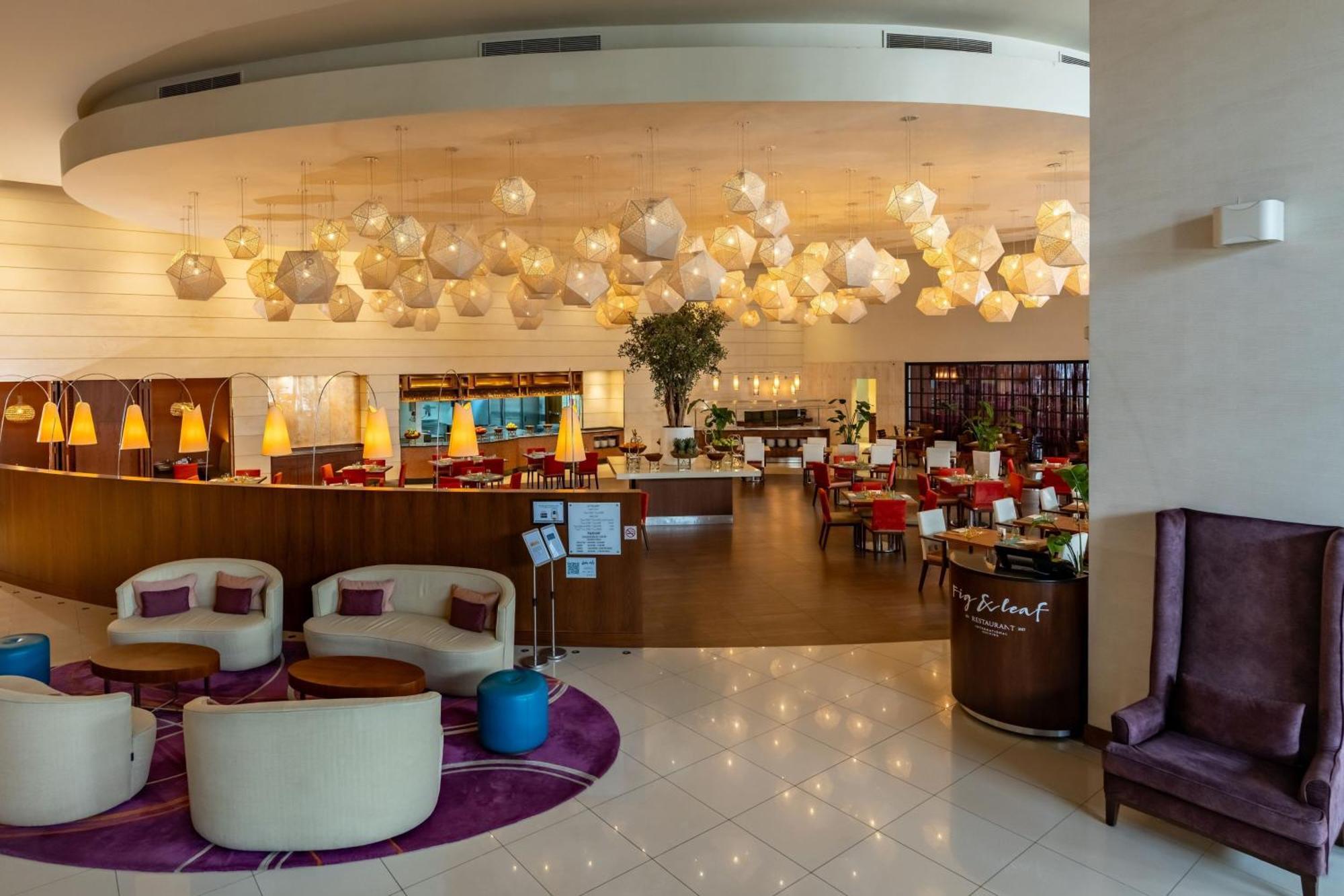 Courtyard By Marriott Riyadh Olaya Exteriör bild